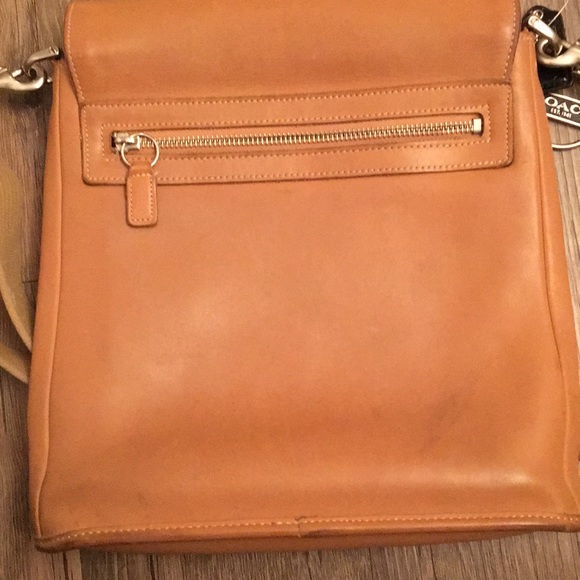 Coach purse - Picture 5 of 5